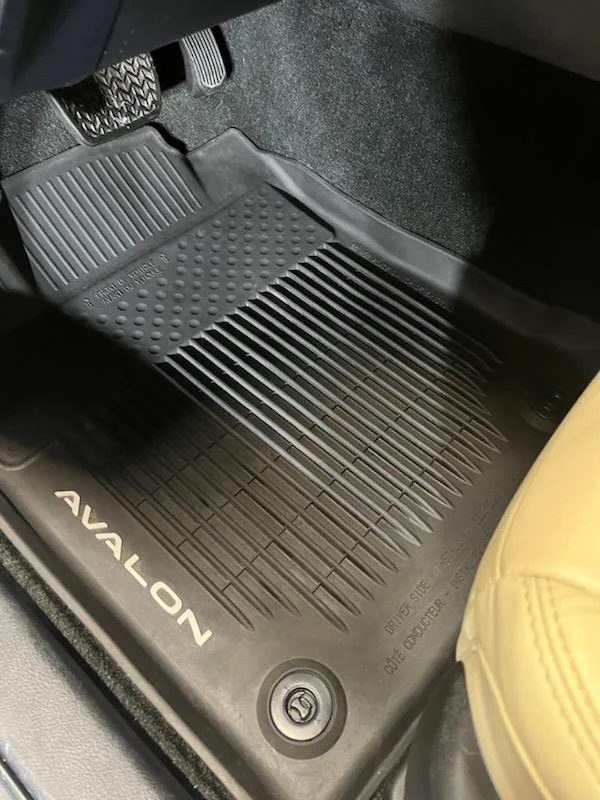 Clean vehicle footwell after detailing
